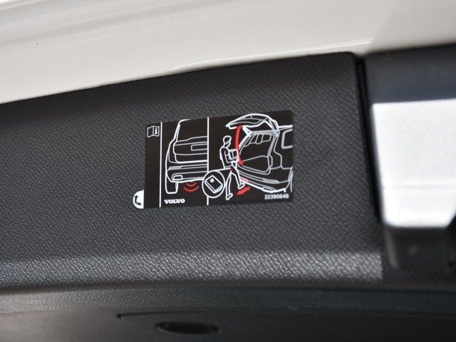 2025 Volvo XC90 B6 Plus 7-Seater 2025.5