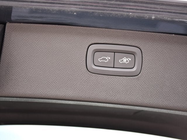 2025 Volvo XC90 B6 Plus 7-Seater 2025.5