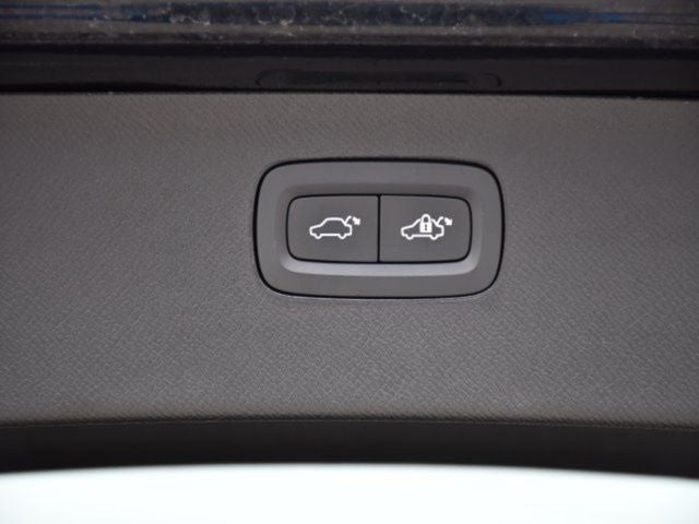 2025 Volvo XC90 B6 Plus 7-Seater 2025.5