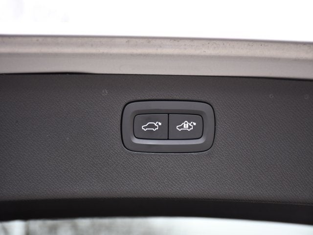 2025 Volvo XC90 B6 Plus 7-Seater 2025.5