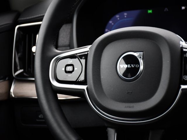 2025 Volvo XC90 B6 Plus 7-Seater 2025.5