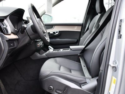 2025 Volvo XC90 B6 Plus 7-Seater 2025.5