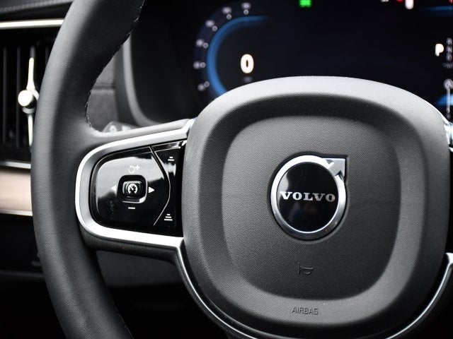 2025 Volvo XC90 B6 Plus 7-Seater 2025.5