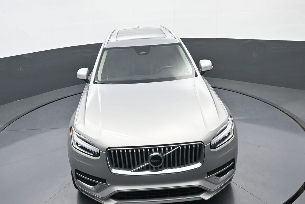 2024 Volvo XC90 Plus Bright Theme