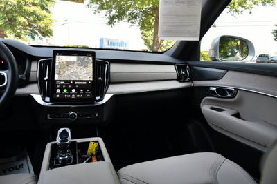2026 Volvo XC90 B6 Plus 7-Seater