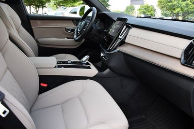 2026 Volvo XC90 B6 Plus 7-Seater