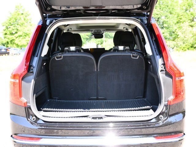 2025 Volvo XC90 B6 Ultra