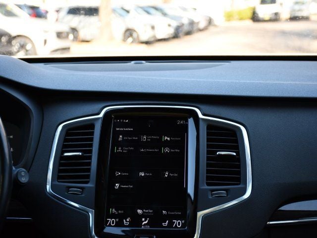 2018 Volvo XC90 T5 Momentum