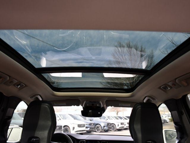 2021 Volvo XC60 T5 Momentum