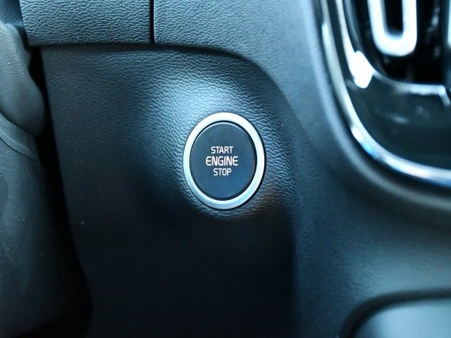 2019 Volvo XC40 Momentum