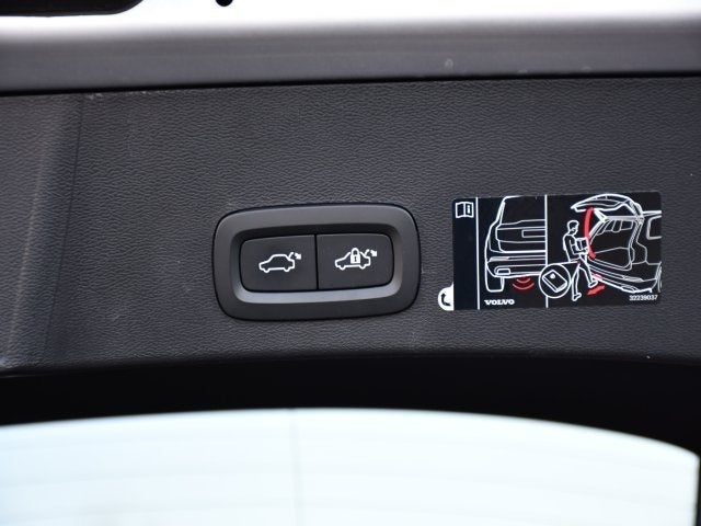 2019 Volvo XC40 Momentum