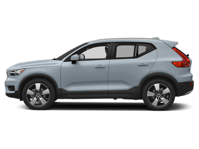 2019 Volvo XC40 Momentum