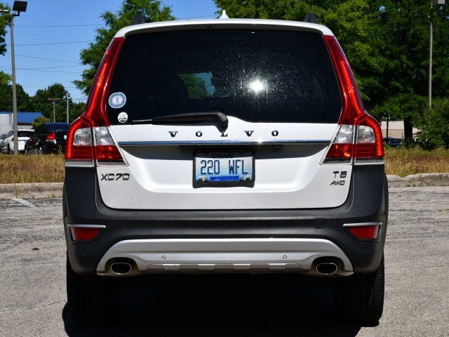 2016 Volvo XC70 T5 Platinum