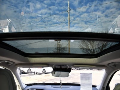 2022 Volvo XC90 T6 Momentum