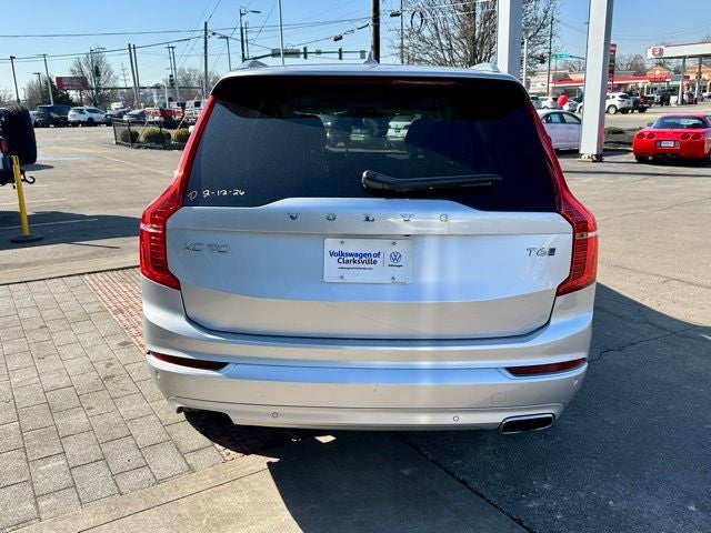 2020 Volvo XC90 T6 Momentum