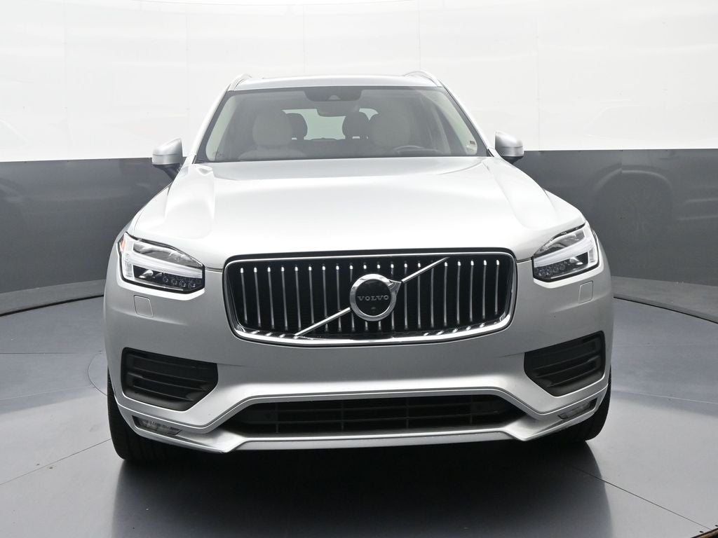 2022 Volvo XC90 Momentum