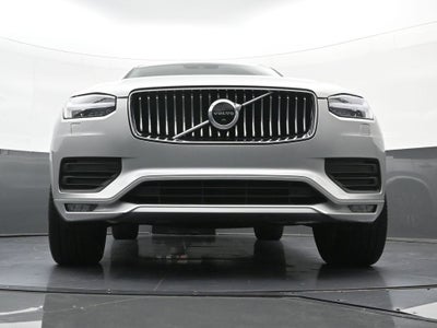2022 Volvo XC90 Momentum