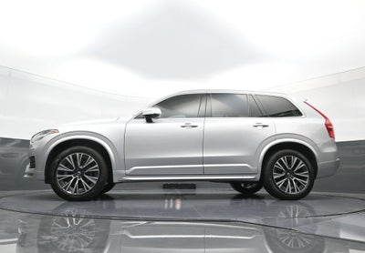 2022 Volvo XC90 Momentum