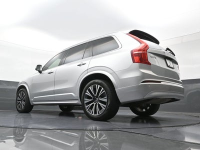 2022 Volvo XC90 Momentum