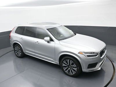 2022 Volvo XC90 Momentum