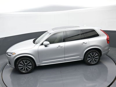 2022 Volvo XC90 Momentum