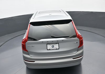 2022 Volvo XC90 Momentum