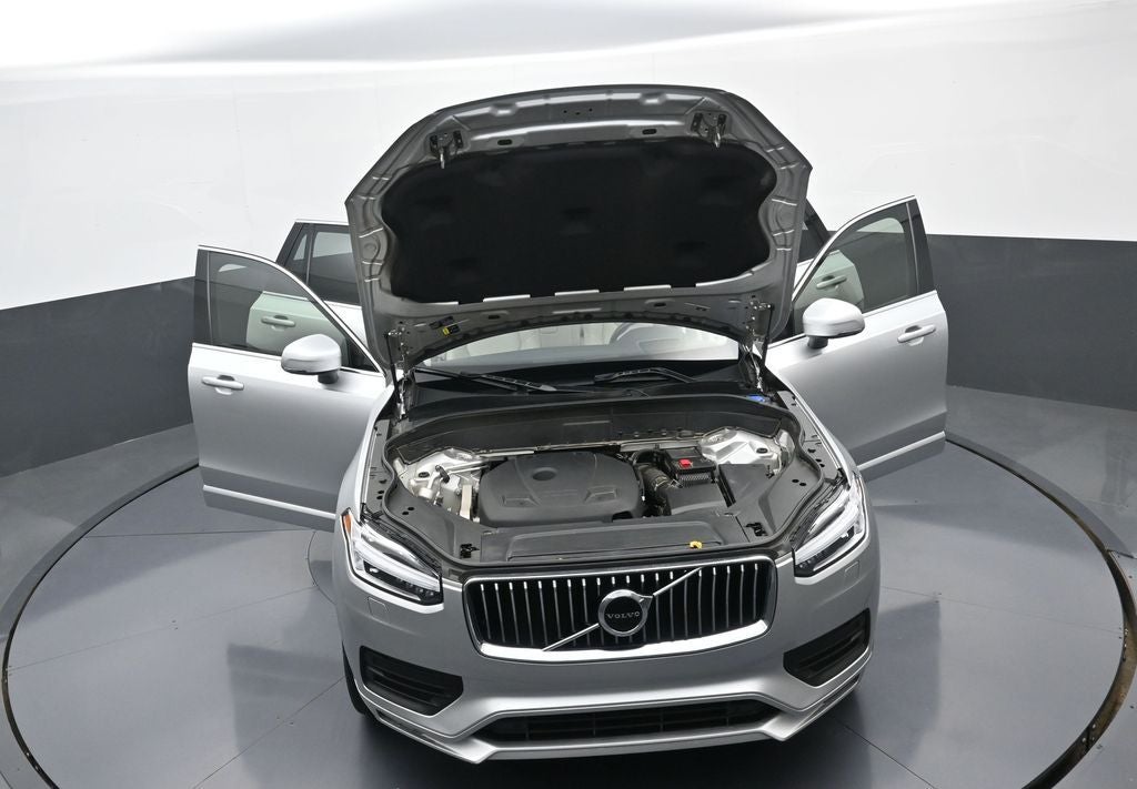 2022 Volvo XC90 Momentum
