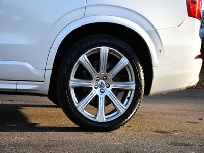 2018 Volvo XC90 T6 Momentum