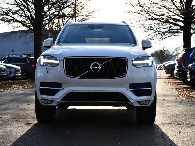 2018 Volvo XC90 T6 Momentum