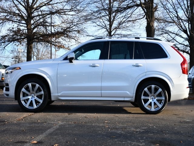 2018 Volvo XC90 T6 Momentum