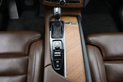 2020 Volvo XC90 Inscription