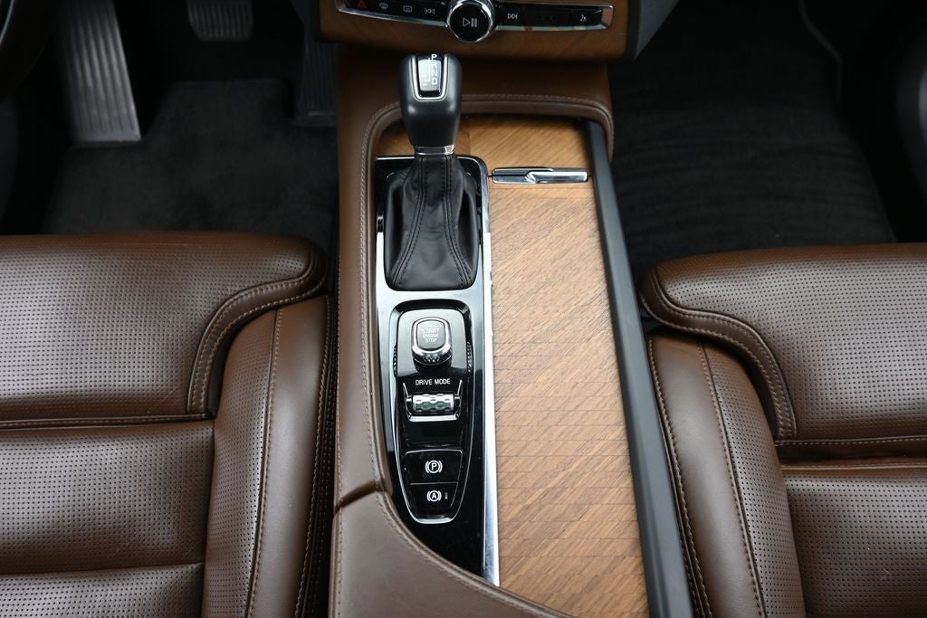 2020 Volvo XC90 Inscription