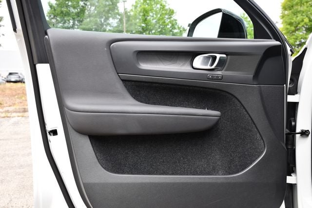 2023 Volvo C40 Recharge Pure Electric Twin Plus