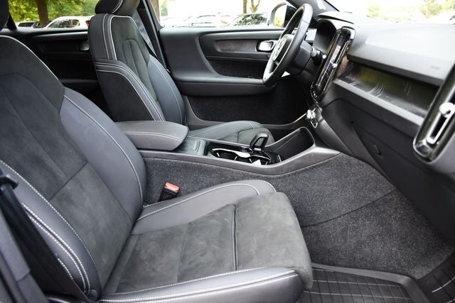 2023 Volvo C40 Recharge Pure Electric Ultimate