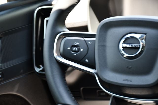 2023 Volvo XC40 Recharge Pure Electric Twin Plus