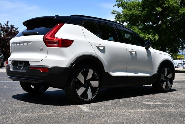 2023 Volvo XC40 Recharge Pure Electric Twin Plus