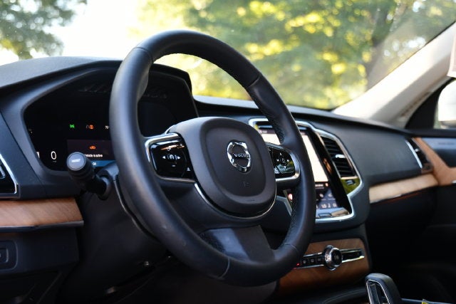 2024 Volvo XC90 Recharge Plug-In Hybrid T8 Plus Bright Theme 7 Passenger