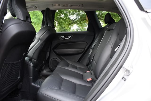 2024 Volvo XC60 Recharge Plug-In Hybrid T8 Plus Dark Theme