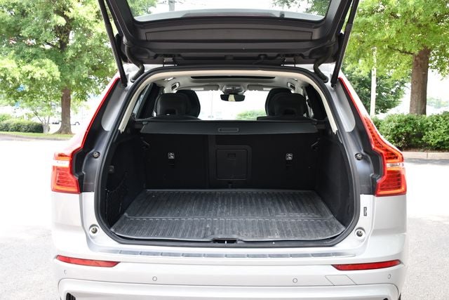 2024 Volvo XC60 Recharge Plug-In Hybrid T8 Plus Dark Theme