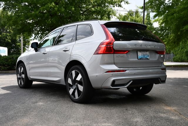 2024 Volvo XC60 Recharge Plug-In Hybrid T8 Plus Dark Theme