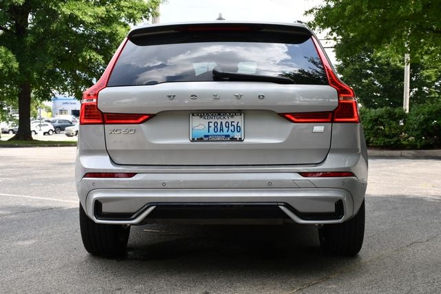 2024 Volvo XC60 Recharge Plug-In Hybrid T8 Plus Dark Theme