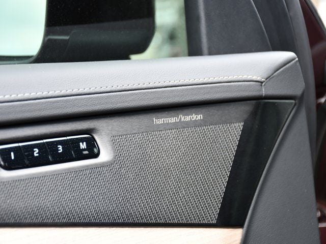 2025 Volvo XC90 Plug-In Hybrid T8 Plus 7 Passenger 2025.5