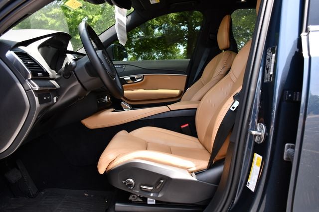 2025 Volvo XC90 Plug-In Hybrid T8 Ultra 7 Passenger