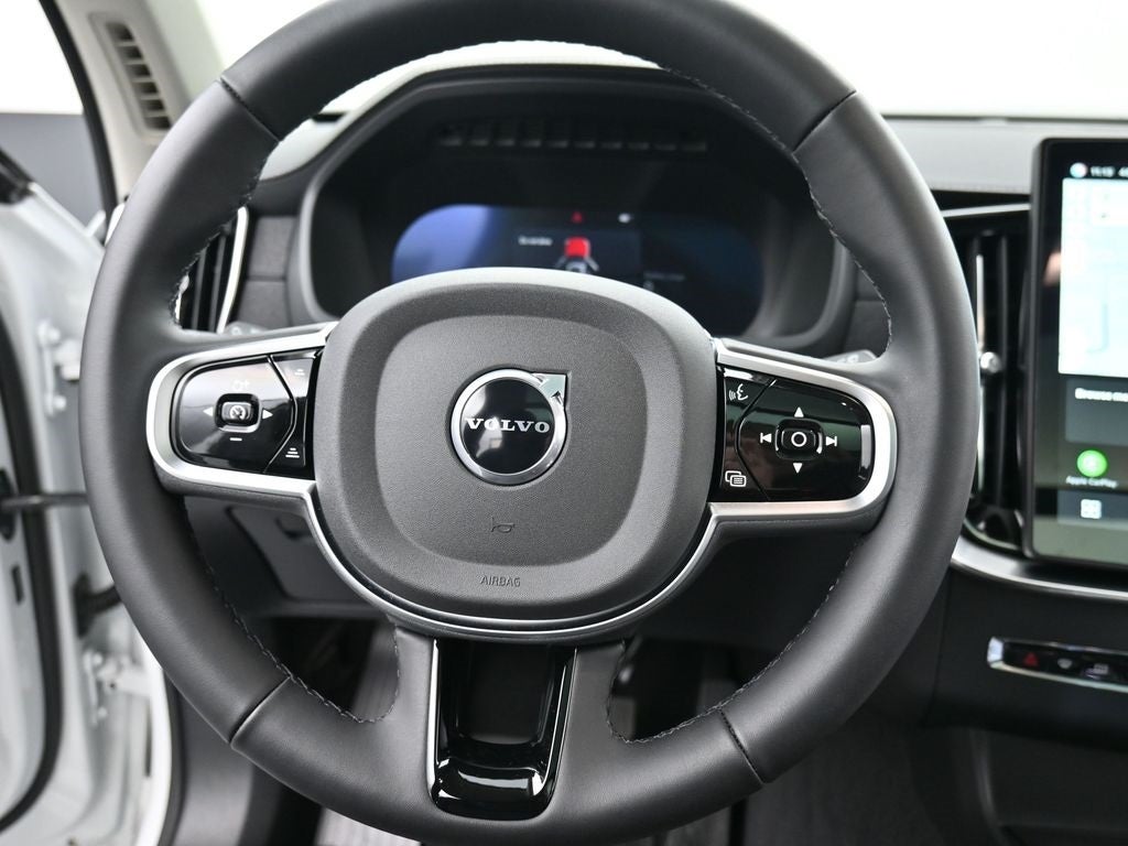 2025 Volvo XC90 Plug-In Hybrid Ultra
