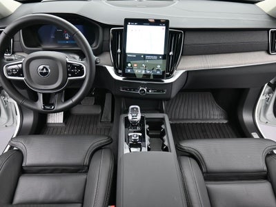 2025 Volvo XC90 Plug-In Hybrid Ultra