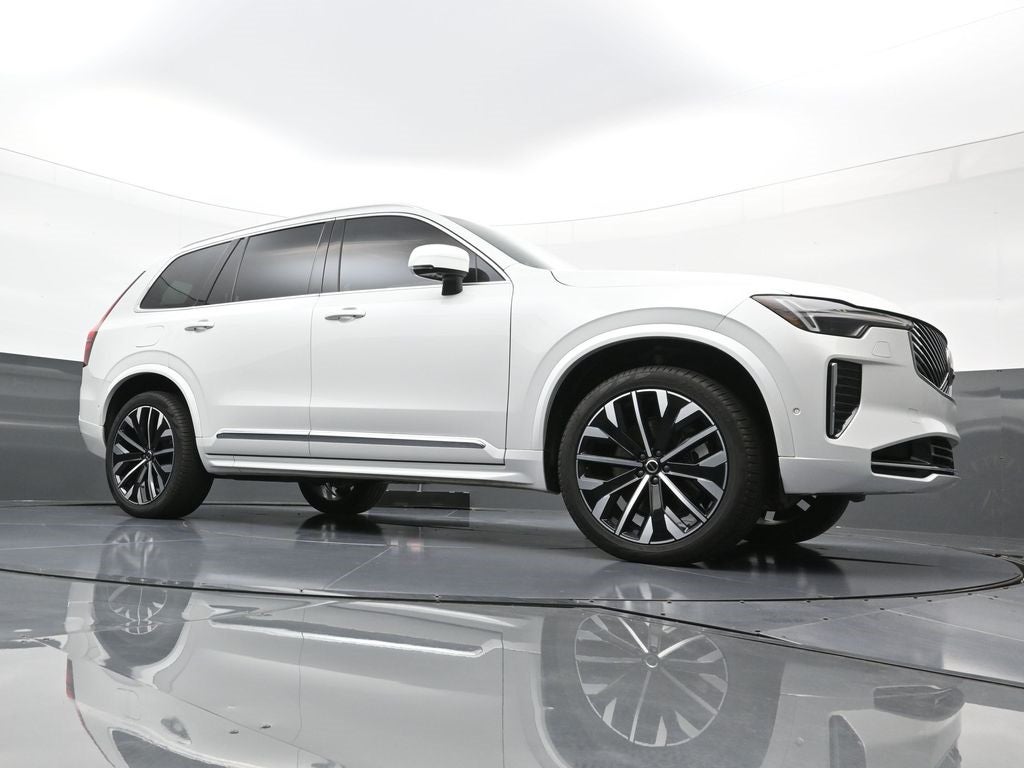 2025 Volvo XC90 Plug-In Hybrid Ultra