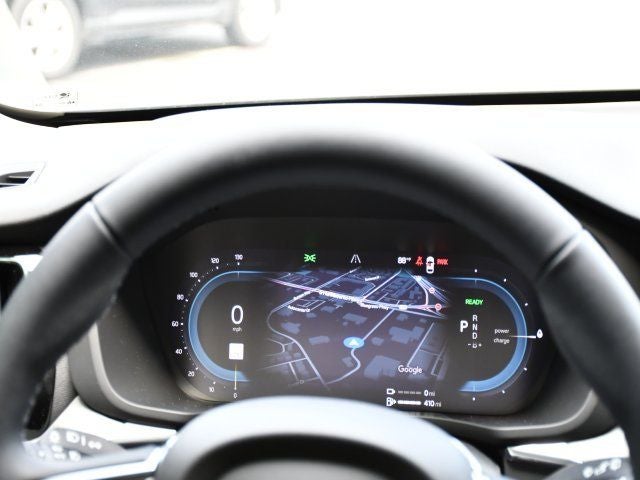 2025 Volvo XC60 Plug-In Hybrid T8 Plus