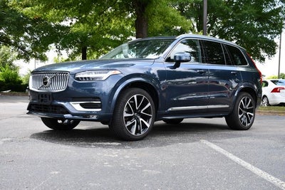 2023 Volvo XC90 B5 Plus