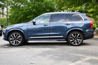 2023 Volvo XC90 B5 Plus