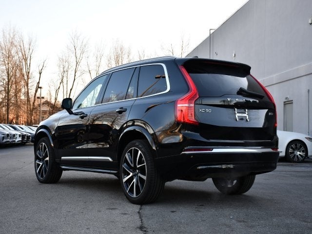 2023 Volvo XC90 B5 Plus